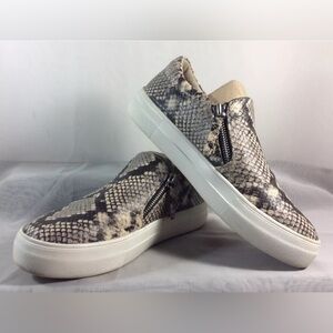 Steve Madden Glaammar 8M Reptile Snakeprint Women’s Slip On Sneakers Loafers 330